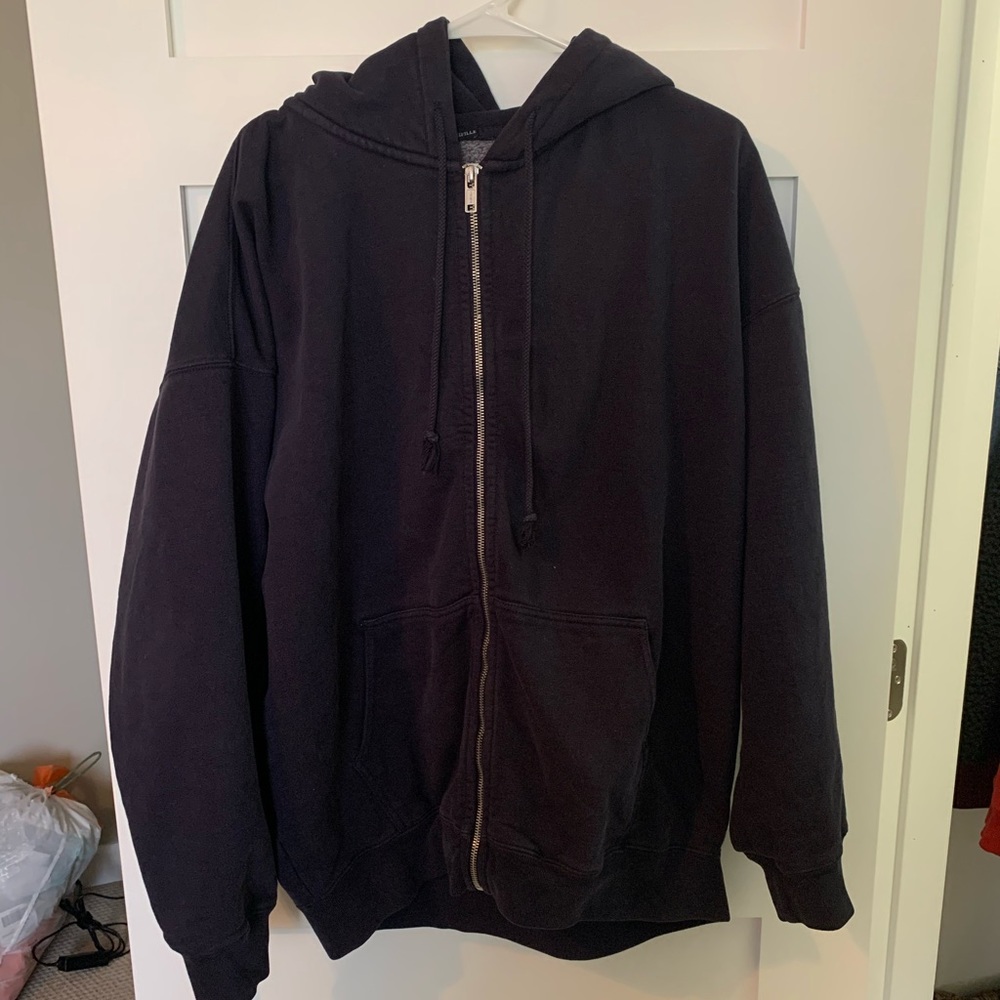 Brandy zip up